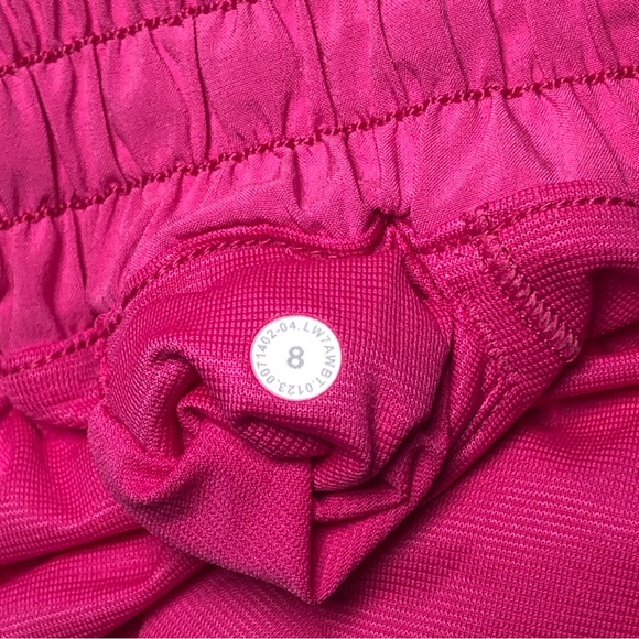 Lululemon NWT Hotty Hot Sonic Pink LR,4”,Size-8 🩷 - Picture 5 of 12